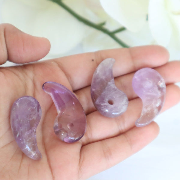 Amethyst Magatama