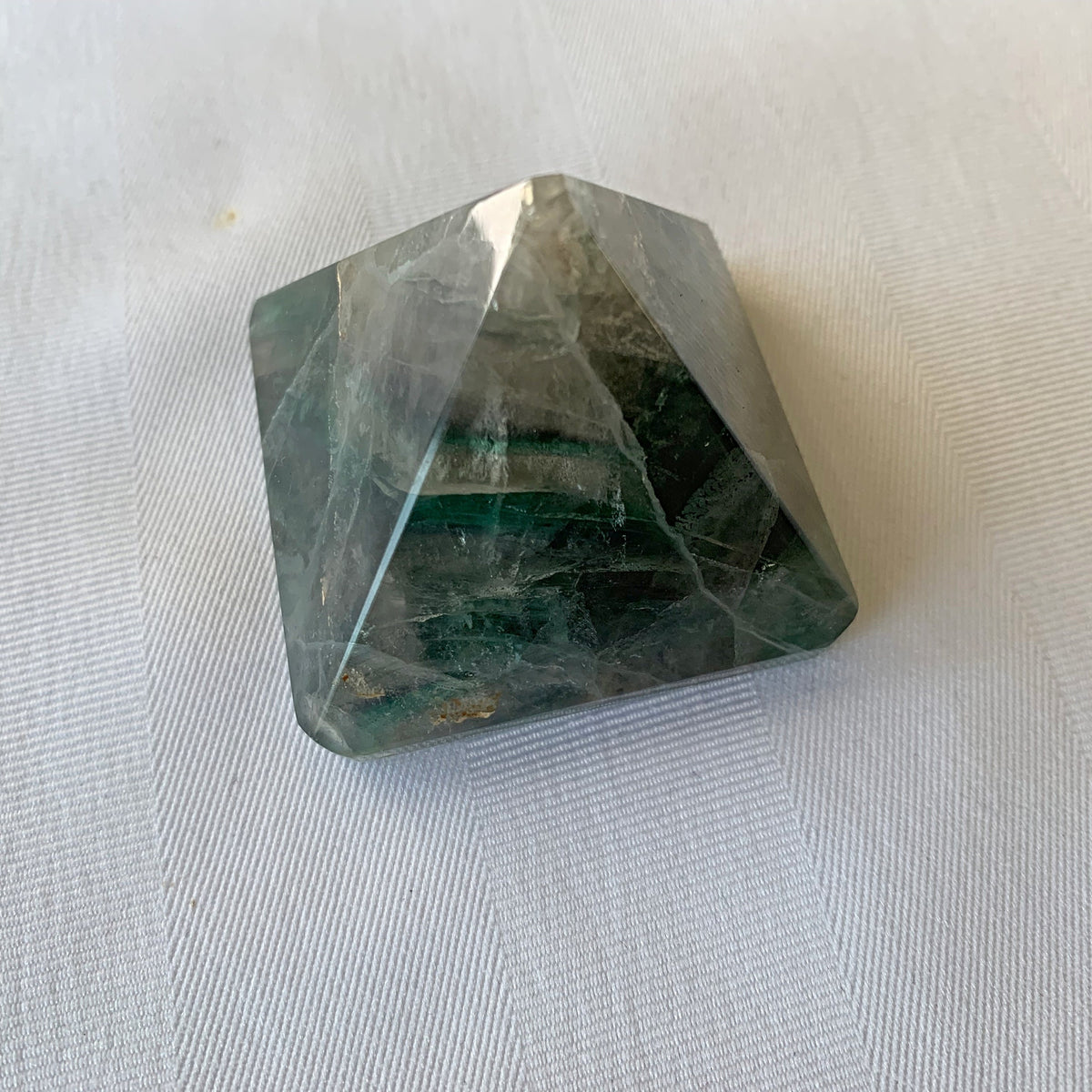 Large Green Fluorite Pyramid: Reiki Healing Crystal (45mm)