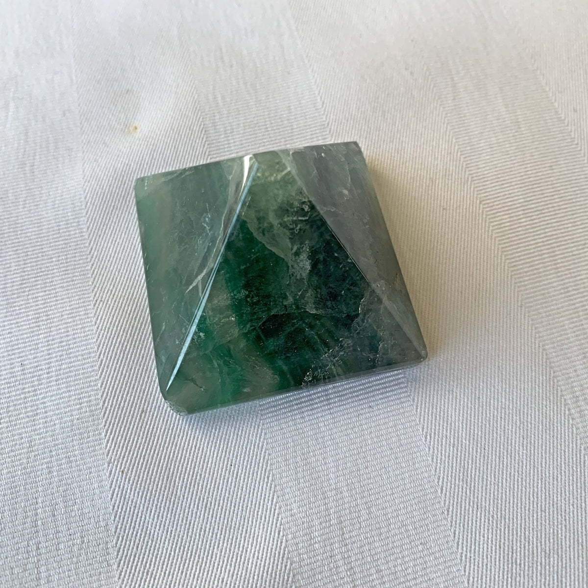 Large Green Fluorite Pyramid: Reiki Healing Crystal (45mm)