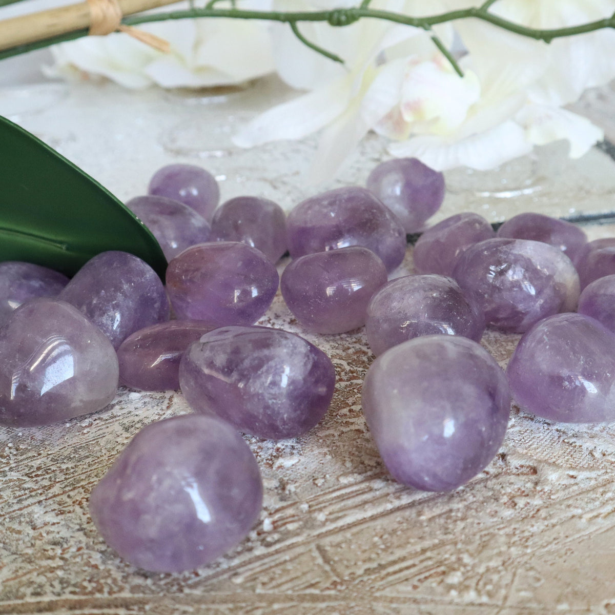 Amethyst Palm Stone: Free Form Massage & Pocket Stone