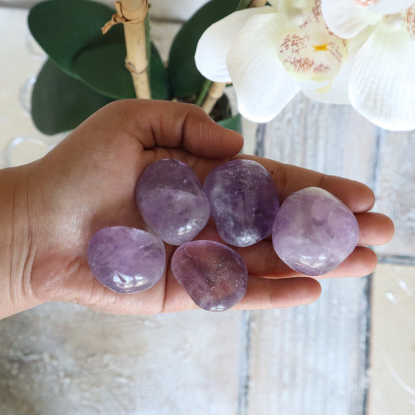 Amethyst Palm Stone: Free Form Massage & Pocket Stone