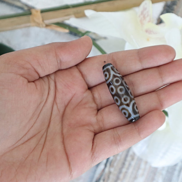 21 Eye Dzi Bead, a rare Tibetan amulet
