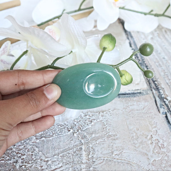 Green Aventurine Thumb Worry Stone: Natural Healing Crystal