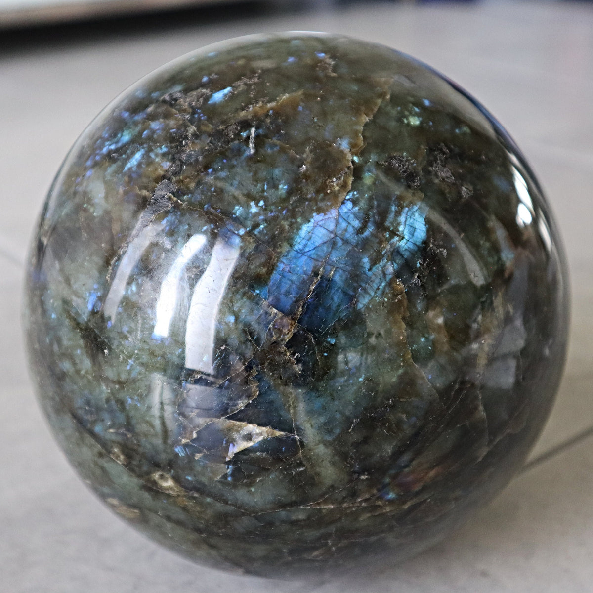 Extra Large Labradorite Sphere with Flash (165mm, 16.5 Lbs)