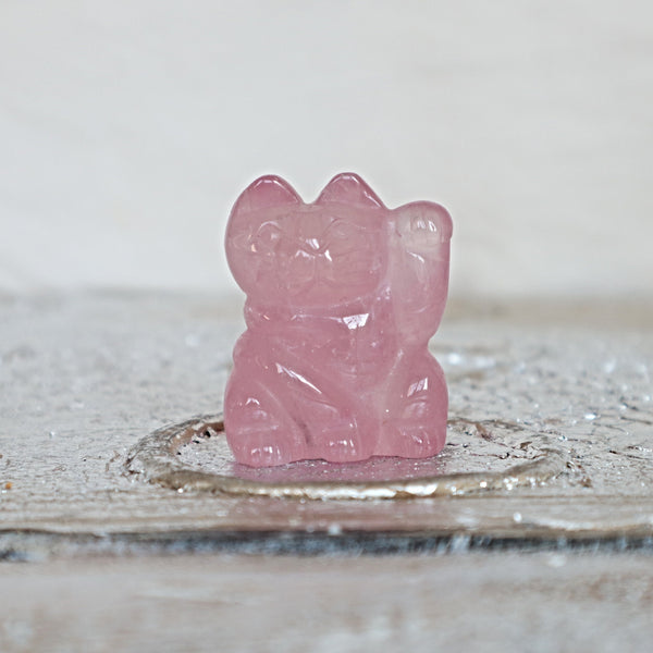 Rose Quartz Maneki Neko: Japanese Lucky Cat Home Decor (1.6 inch)