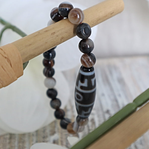 2 Eye Dzi Bead Bracelet: Tibetan Agate Amulet
