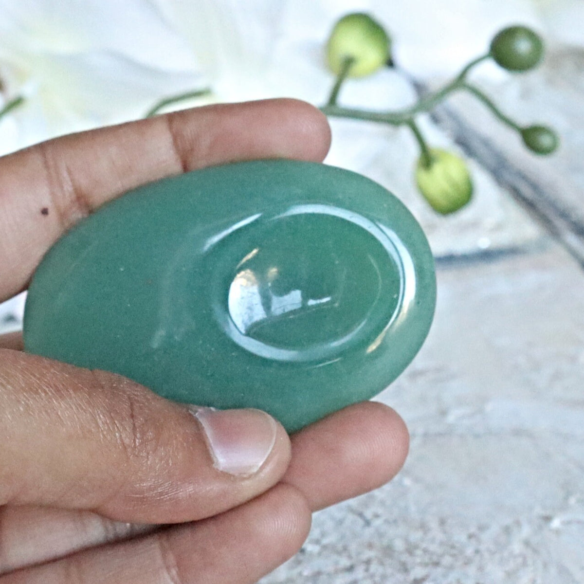 Green Aventurine Thumb Worry Stone: Natural Healing Crystal