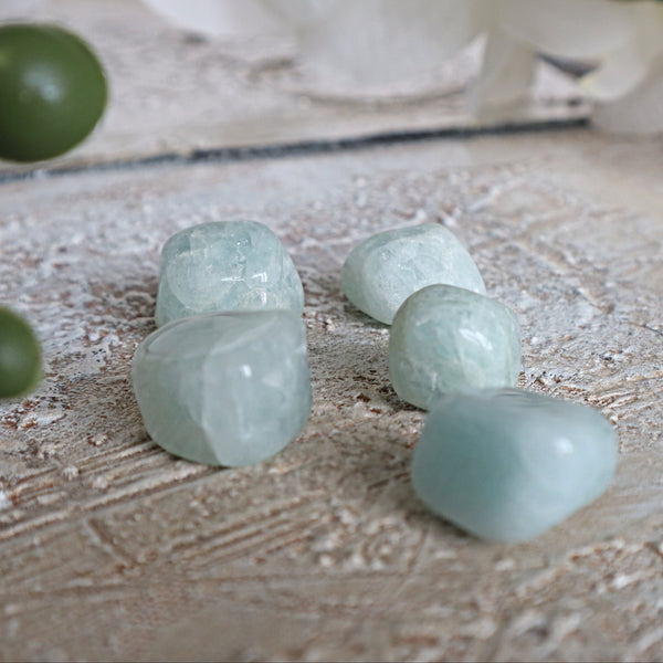 2 Stones Aquamarine Tumbled Stones 20 grams 0.7 OZ FREE US Shipping