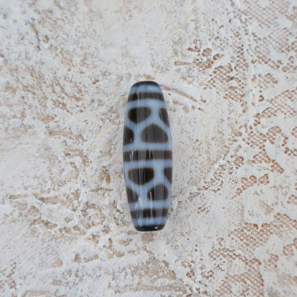 Hand Carved Tibetan Agate Dzi Bead (36mm)
