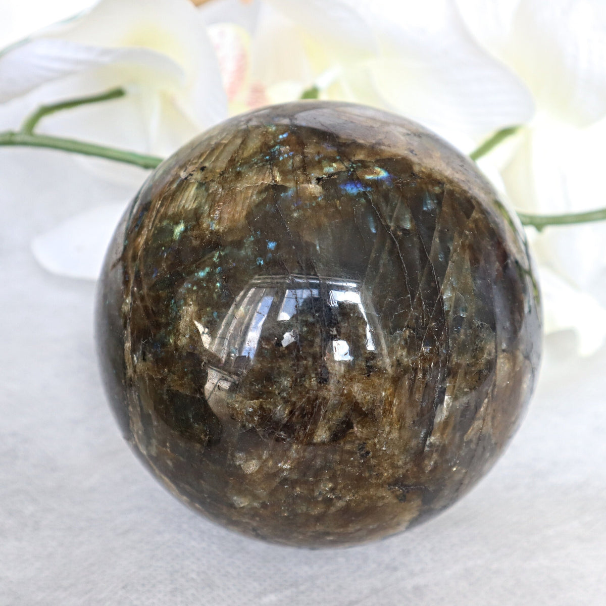 Natural Labradorite Sphere (90 mm): Healing Stone Decor