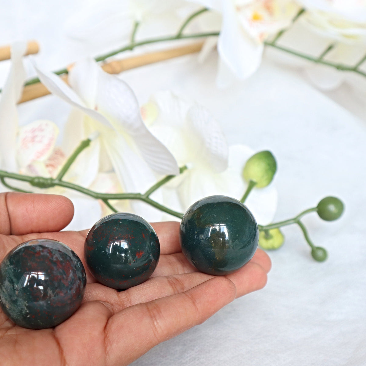 Bloodstone Sphere: Polished Heliotrope Crystal (27mm)