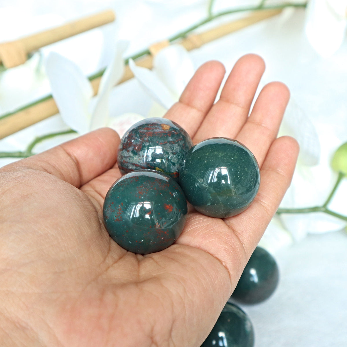 Bloodstone Sphere: Polished Heliotrope Crystal (27mm)