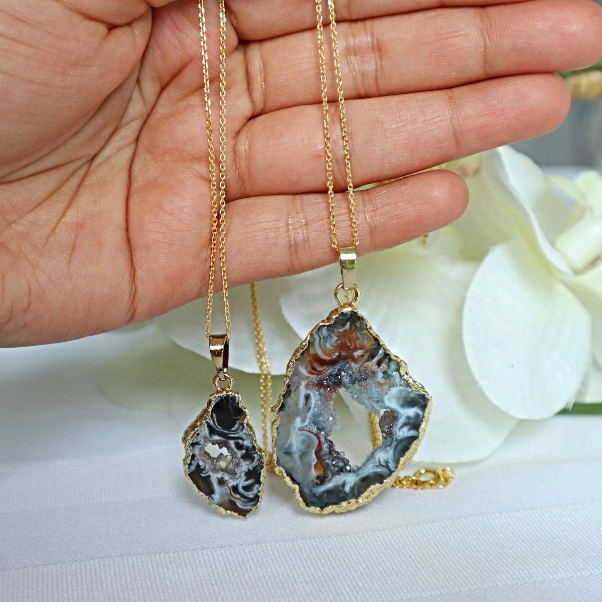 Druzy Geode Agate Pendant Necklace gold with Chain
