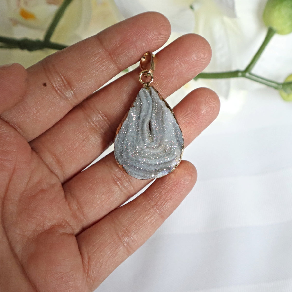 Druzy Agate Pendant Necklace