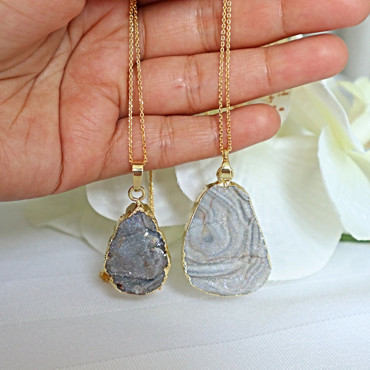Druzy Pendant Necklace Agate Aura Galaxy for Positive Energy Stress Relief Protection