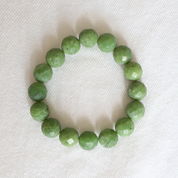 Canadian Nephrite Jade Bracelet: 12mm Faceted Beads