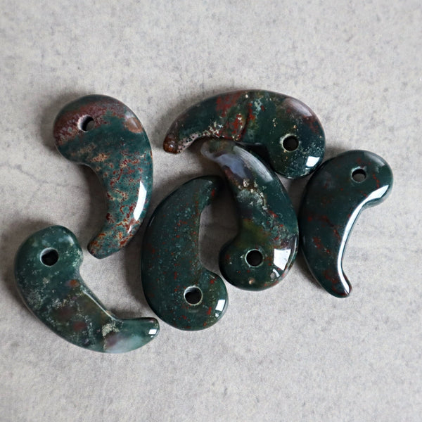 blood stone magatama