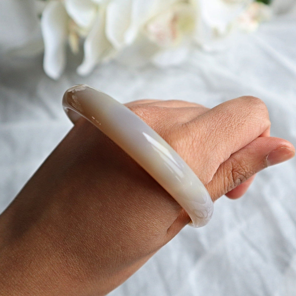Grounding crystal bangle with calming energy