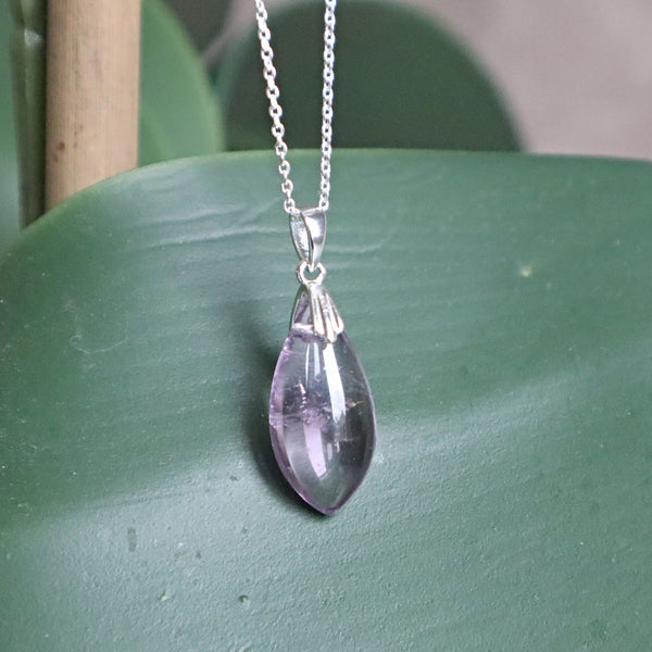 February birthstone jewelry gift