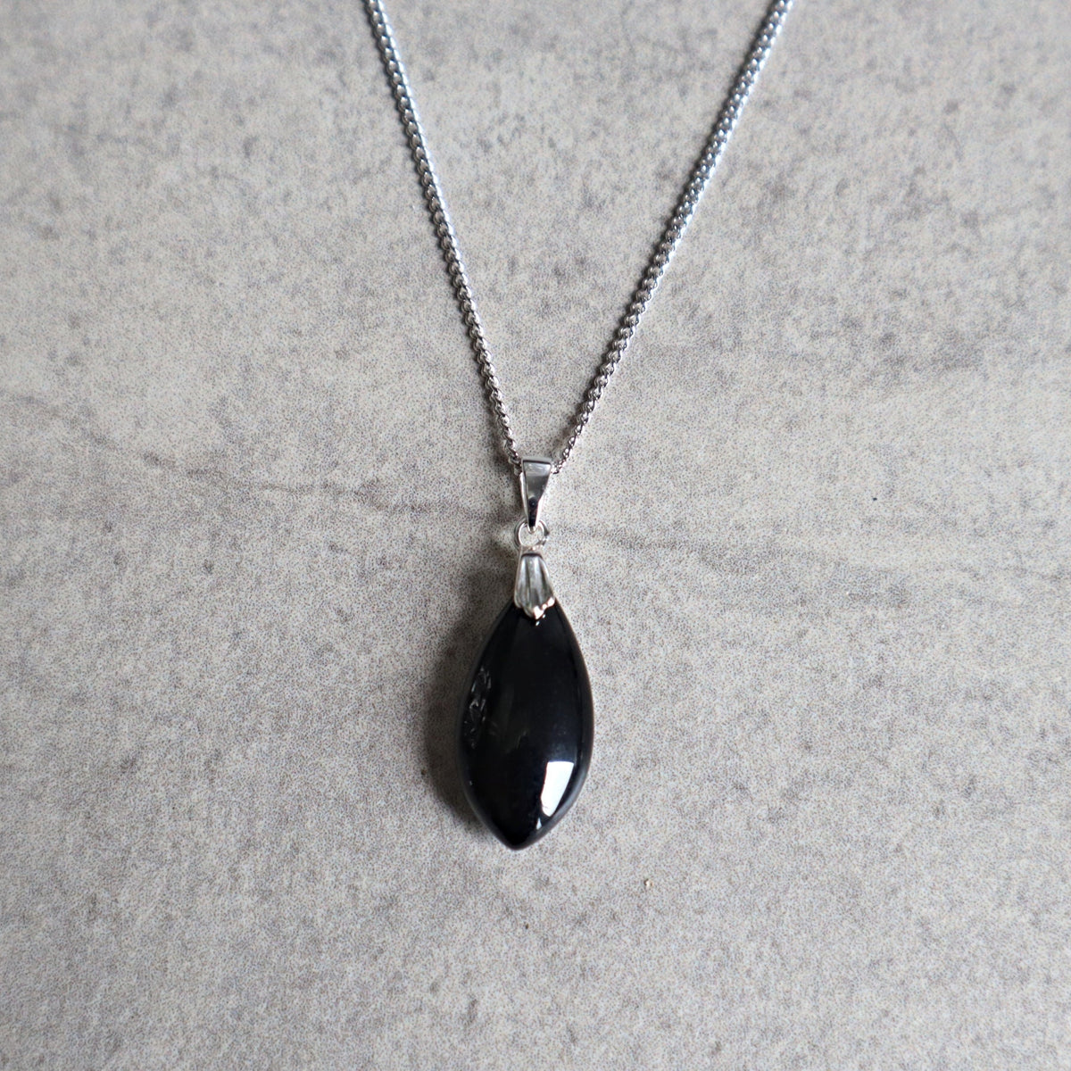natural black spinel jewelry