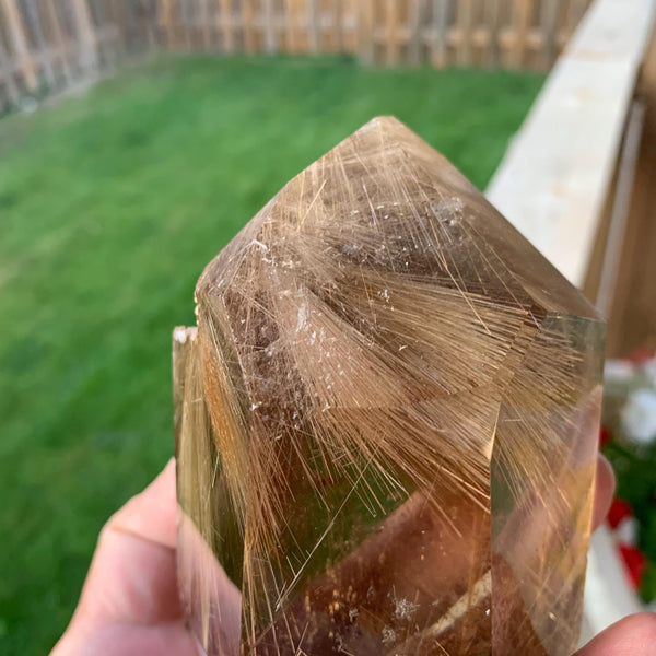 Natural rutile quartz for clarity and focus