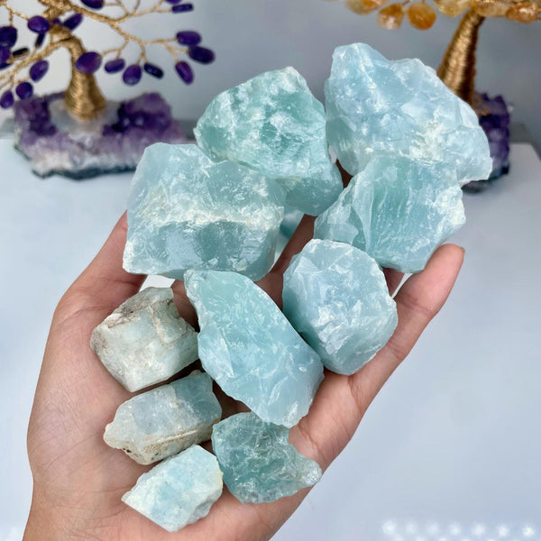 Raw Aquamarine Crystal: Natural Blue Beryl Stone for Calming Energy