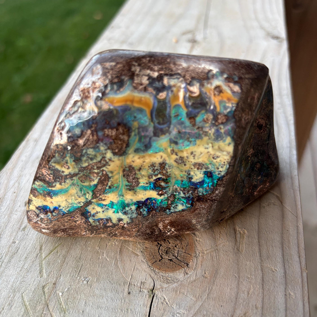 Natural Australian opal crystal for collectors