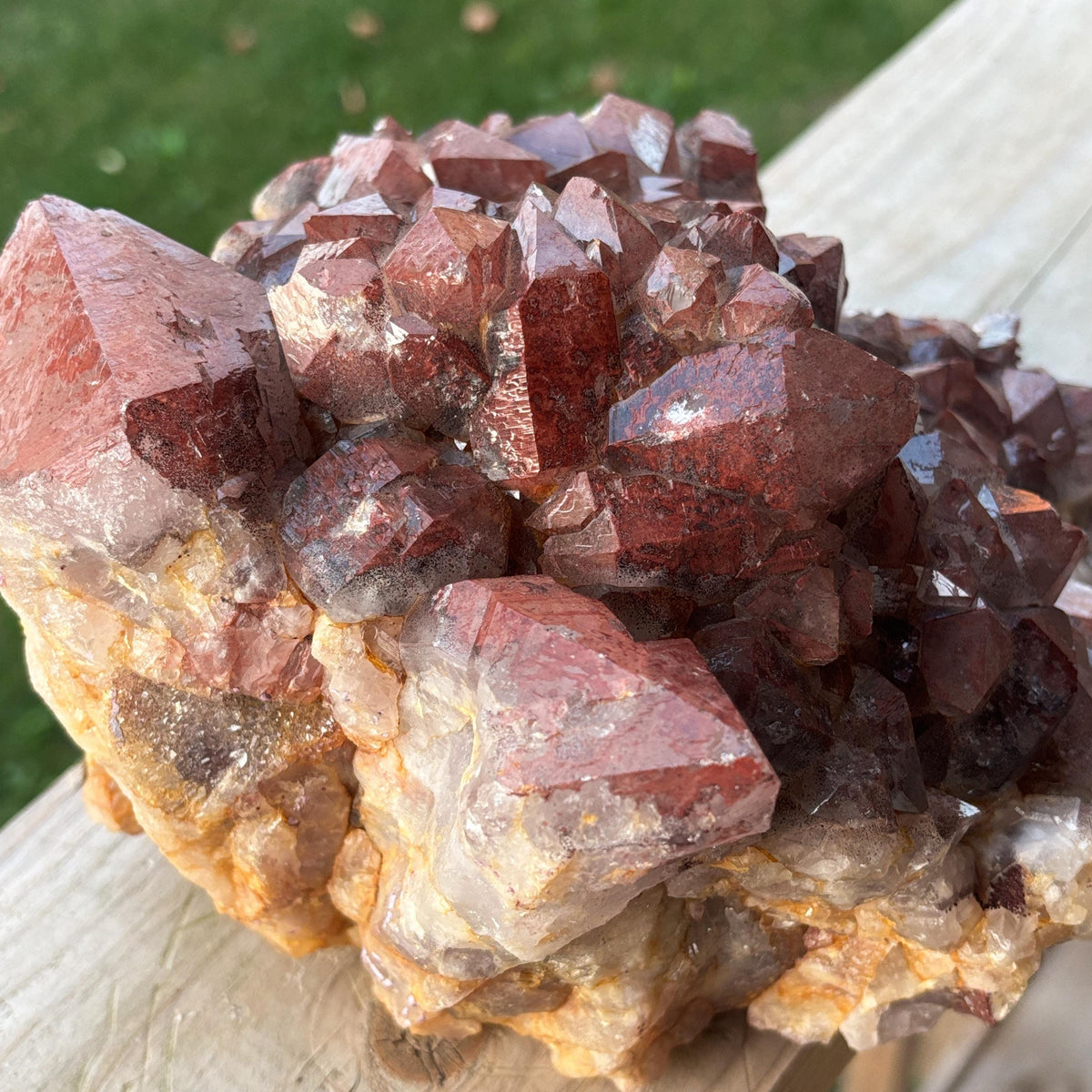 hematoid quartz mineral specimen
