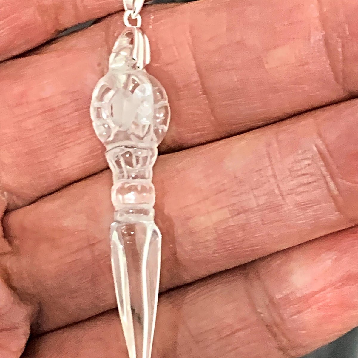 Tibetan dorje quartz pendant