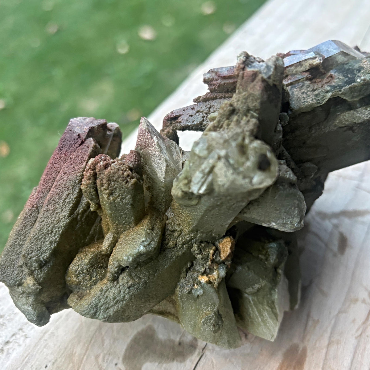 natural mineral specimen quartz