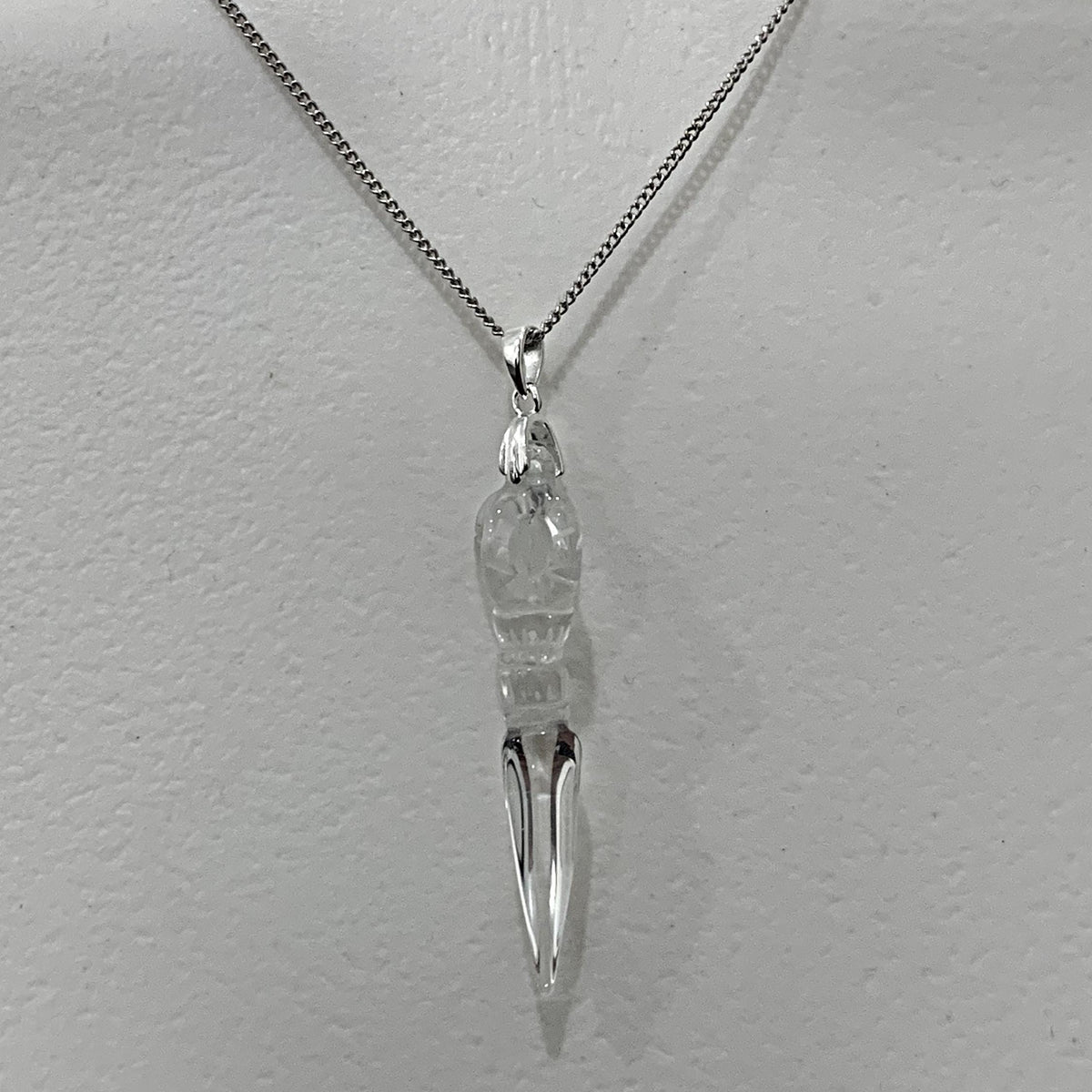Tibetan dorje quartz amulet pendant Necklace