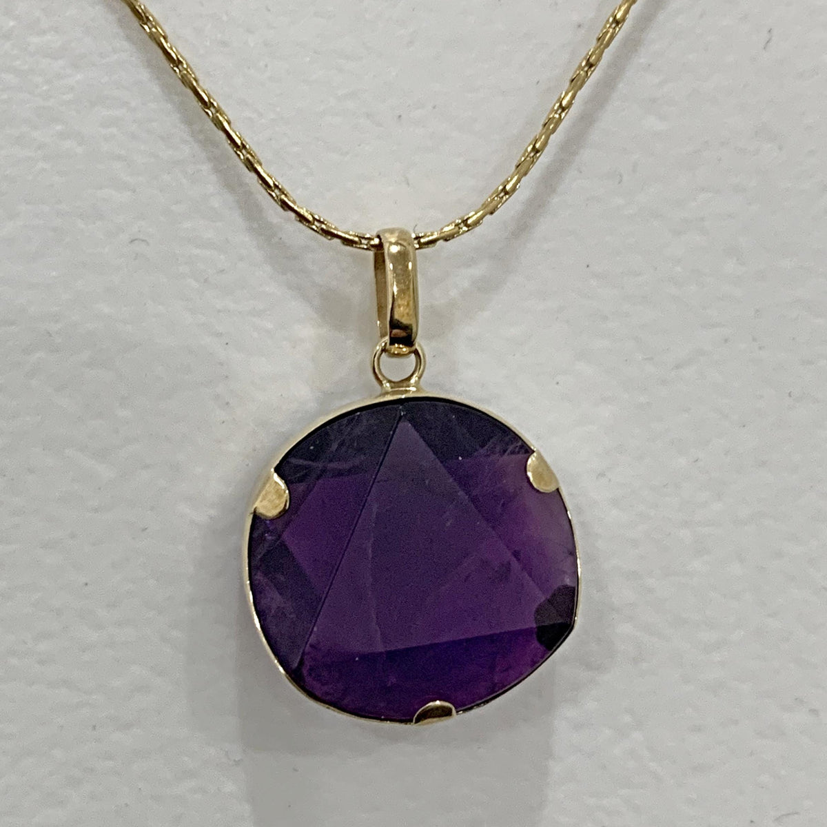Amethyst Star 6 pointed Pendant necklace