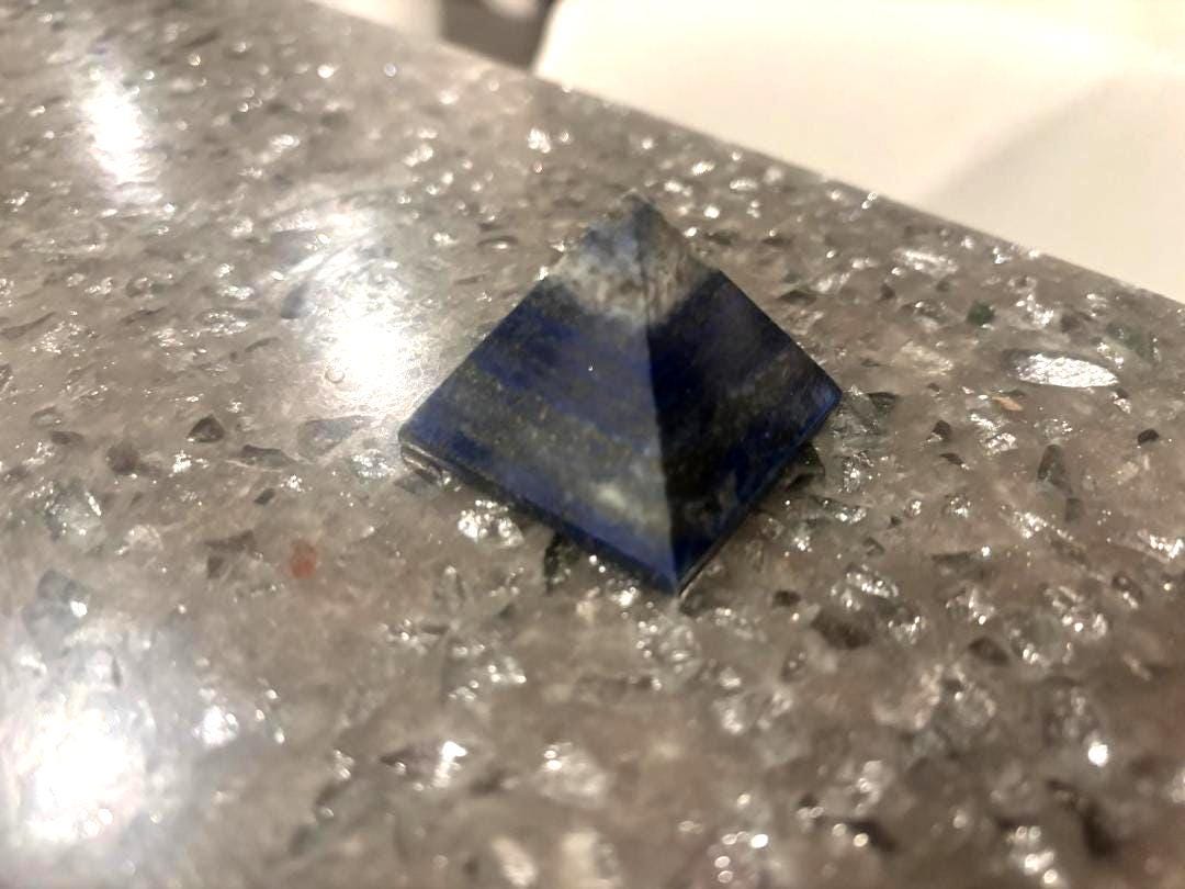 lapis pyramid 1.6 inch