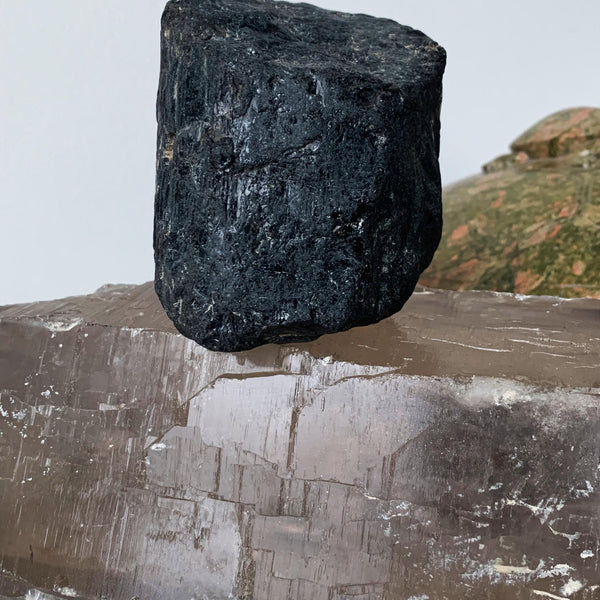 Black Tourmaline Raw Chunk Schorl EMF Shield Protection Mineral Rock , VKc3