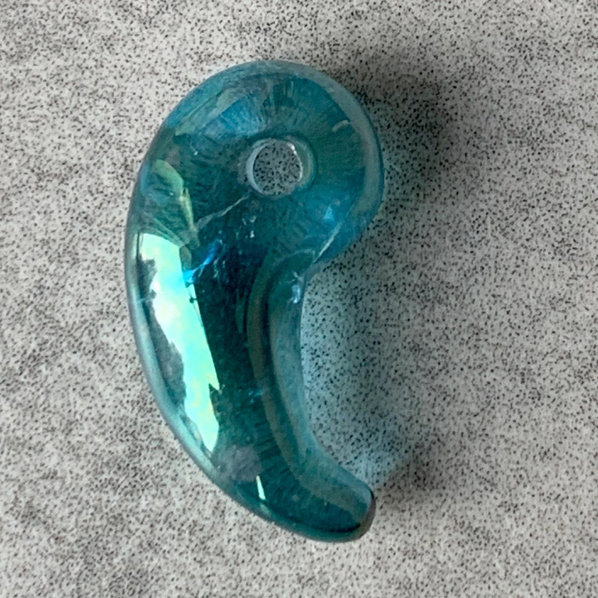 Aqua Aura Magatama