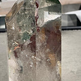 scenic quartz inclusions