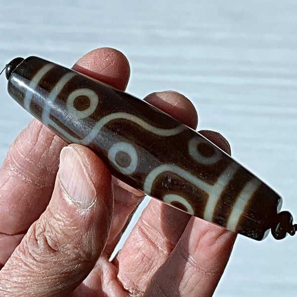 Rare 9 eye dzi bead