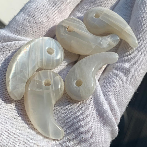 moonstone magatama