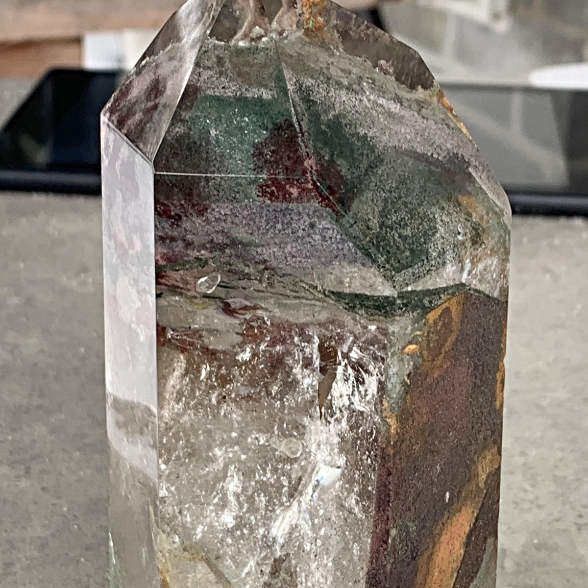 collector crystal décor