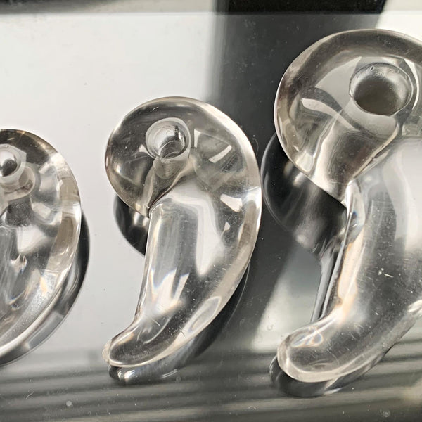 magatama in 3 sizes clear quartz