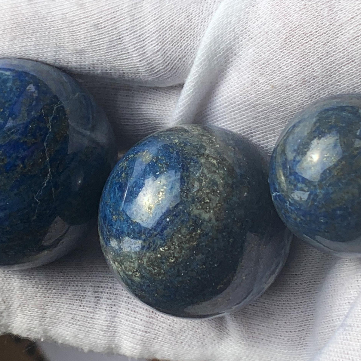 Natural lapis lazuli sphere decor