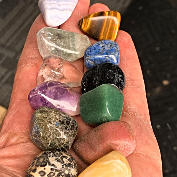 Assorted pocket crystal stones