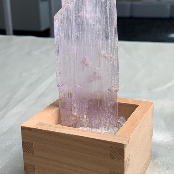 Large kunzite crystal from Pech Valley Afghanistan