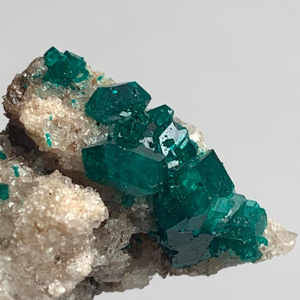 sparkling emerald green dioptase cluster specimen