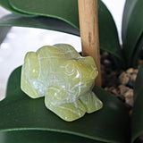 hand carved jade frog 2 inch crystal animal