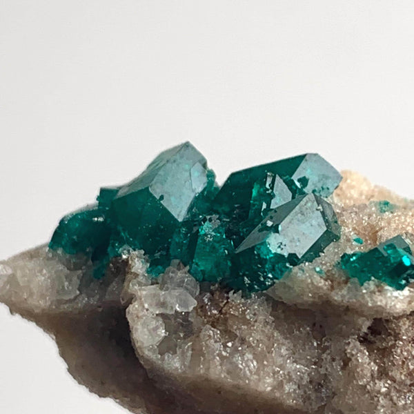 tsumeb mine dioptase with prominent crystals