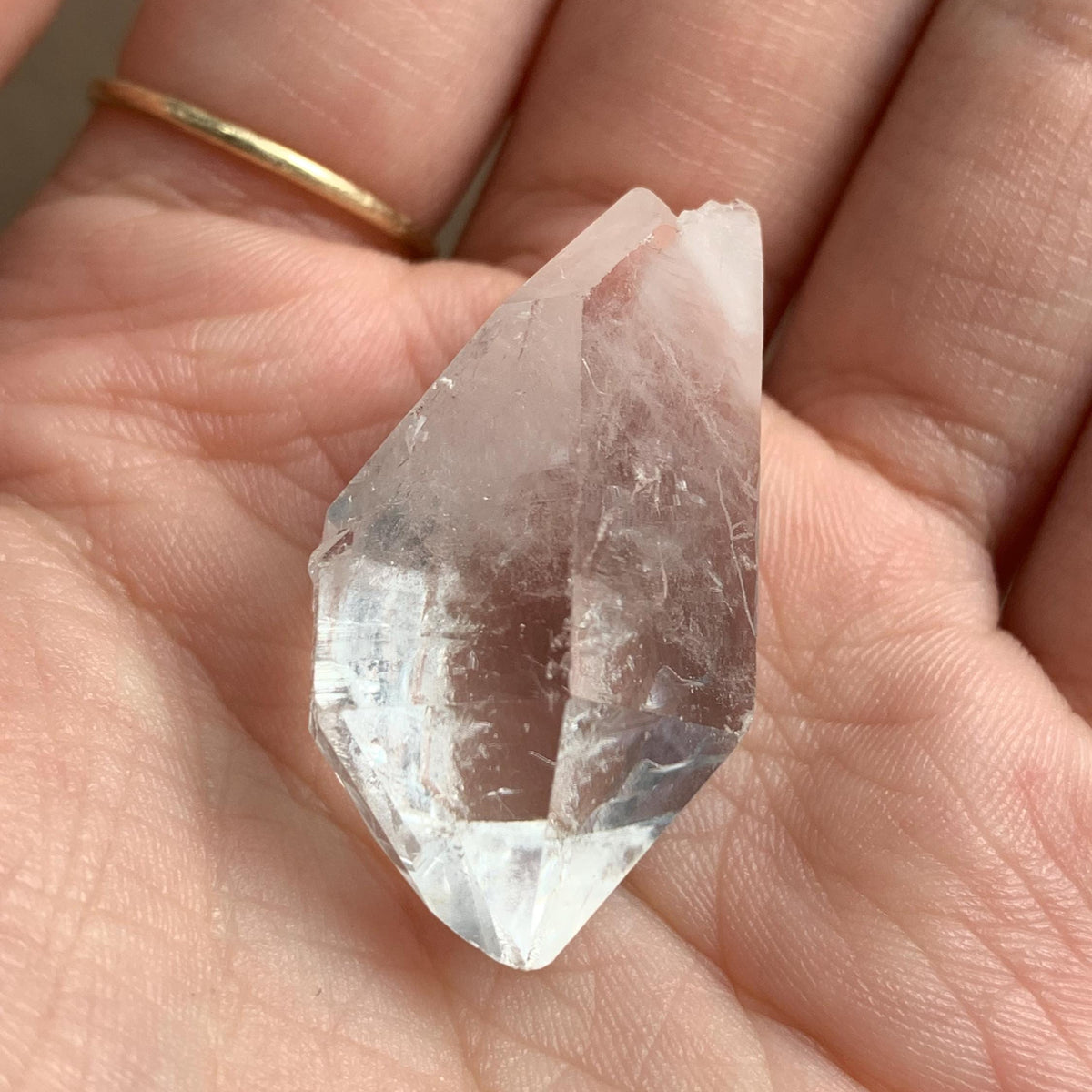 medium clarity quartz point natural crystal