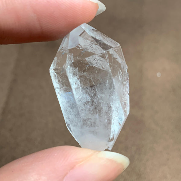 herkimer diamond 10g crystal medium clarity