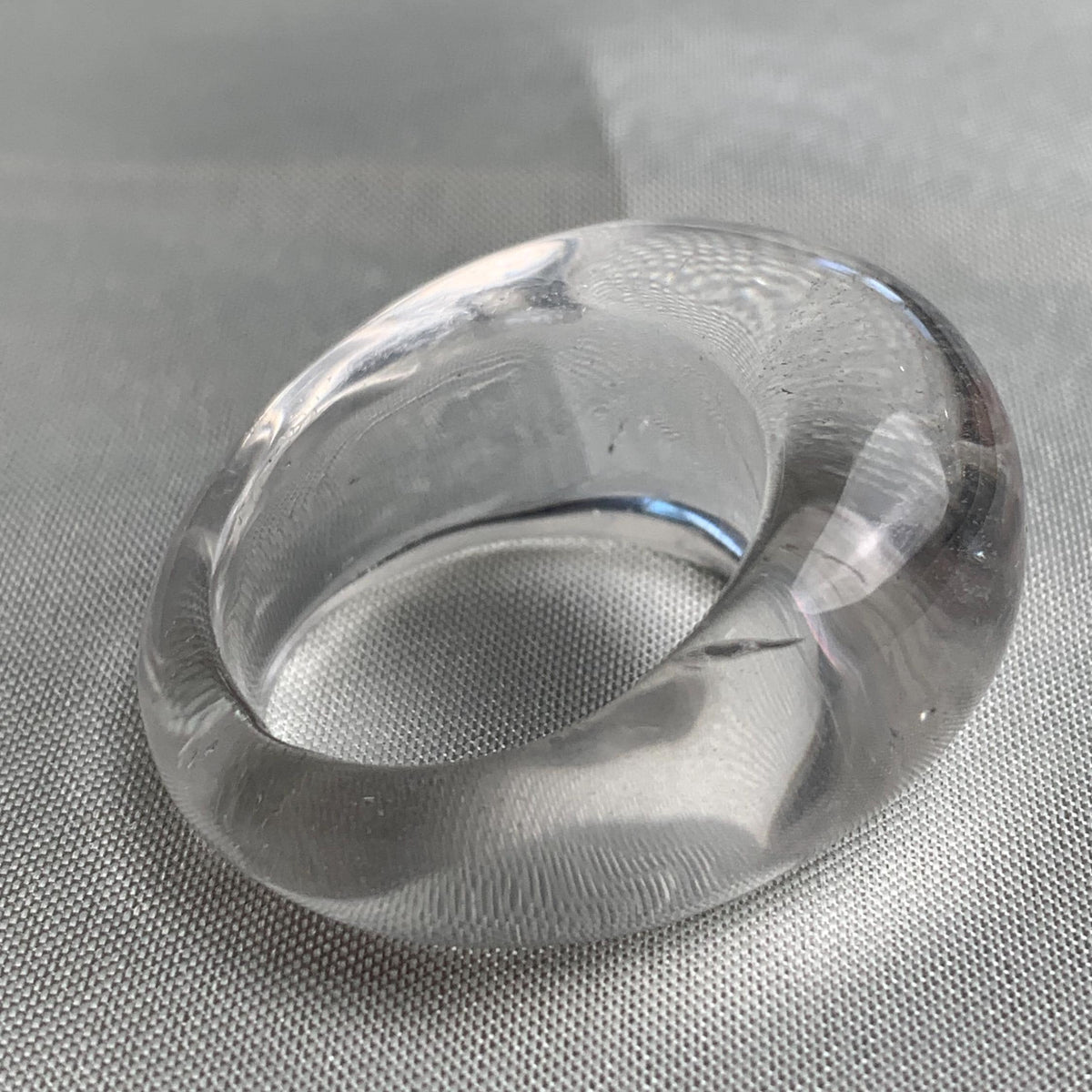 Elegant transparent quartz dome ring with modern design
