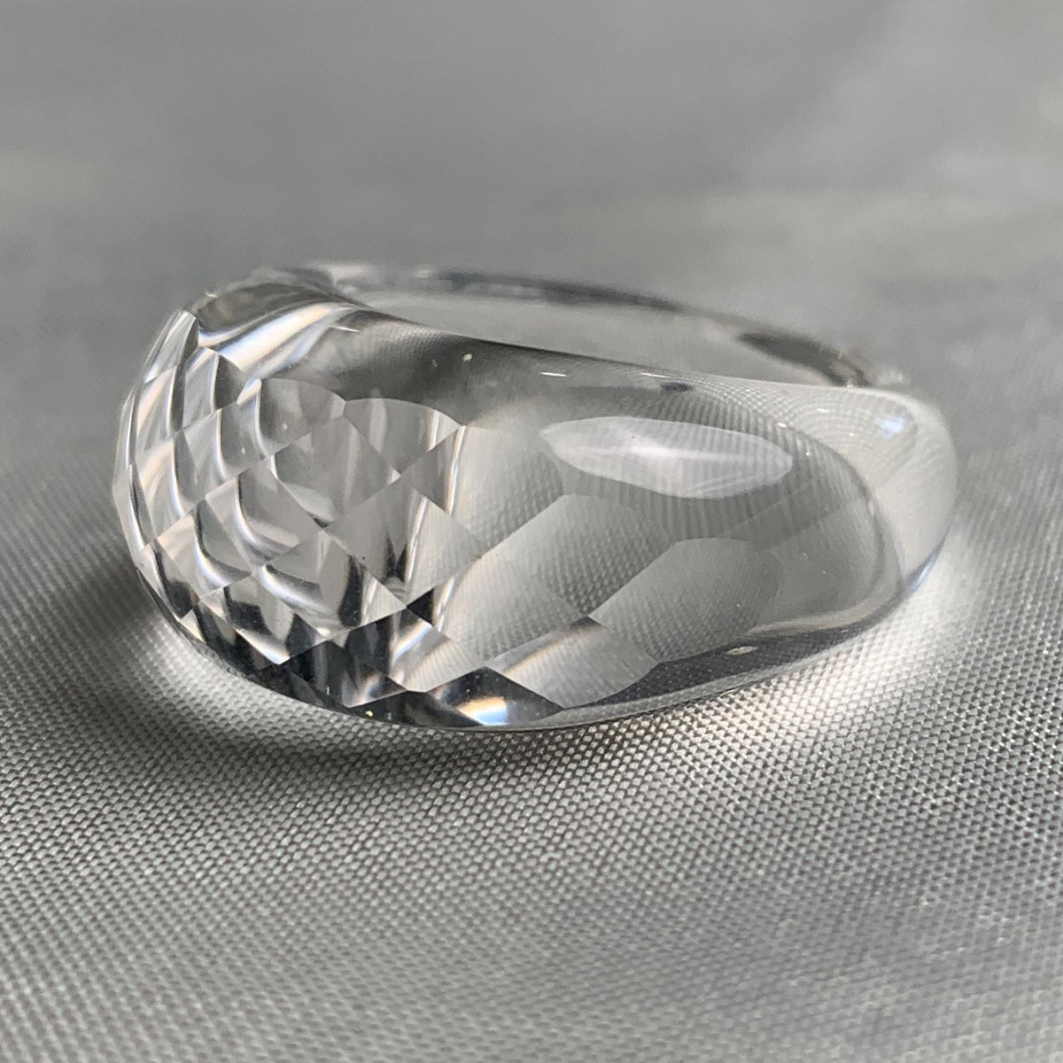High quality inclusion free quartz statement ring for women